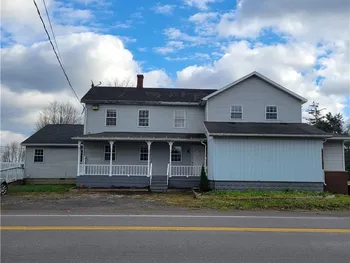 Property at 6225 Royalton Center Road, Royalton, NY 14001