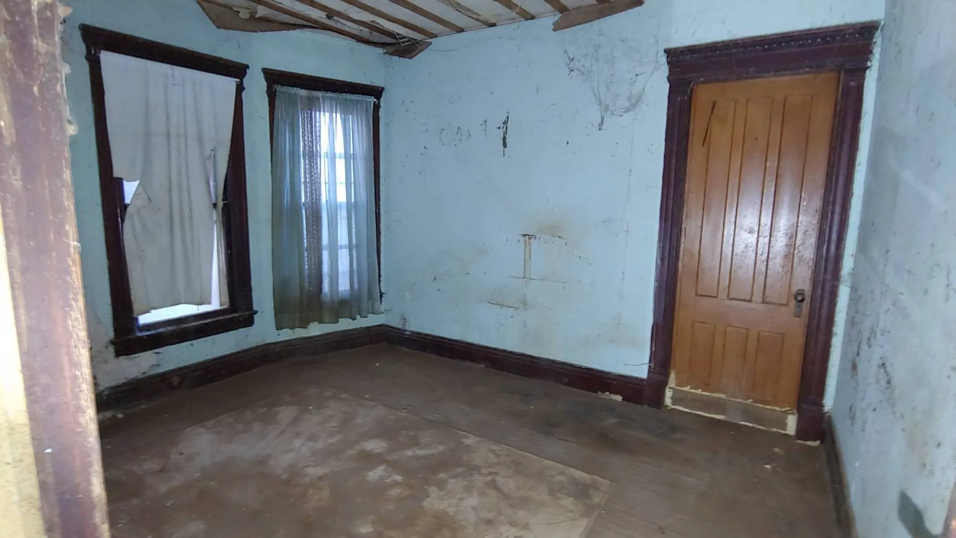 Property at 121 Borden Ave, Syracuse, NY 13205 11
