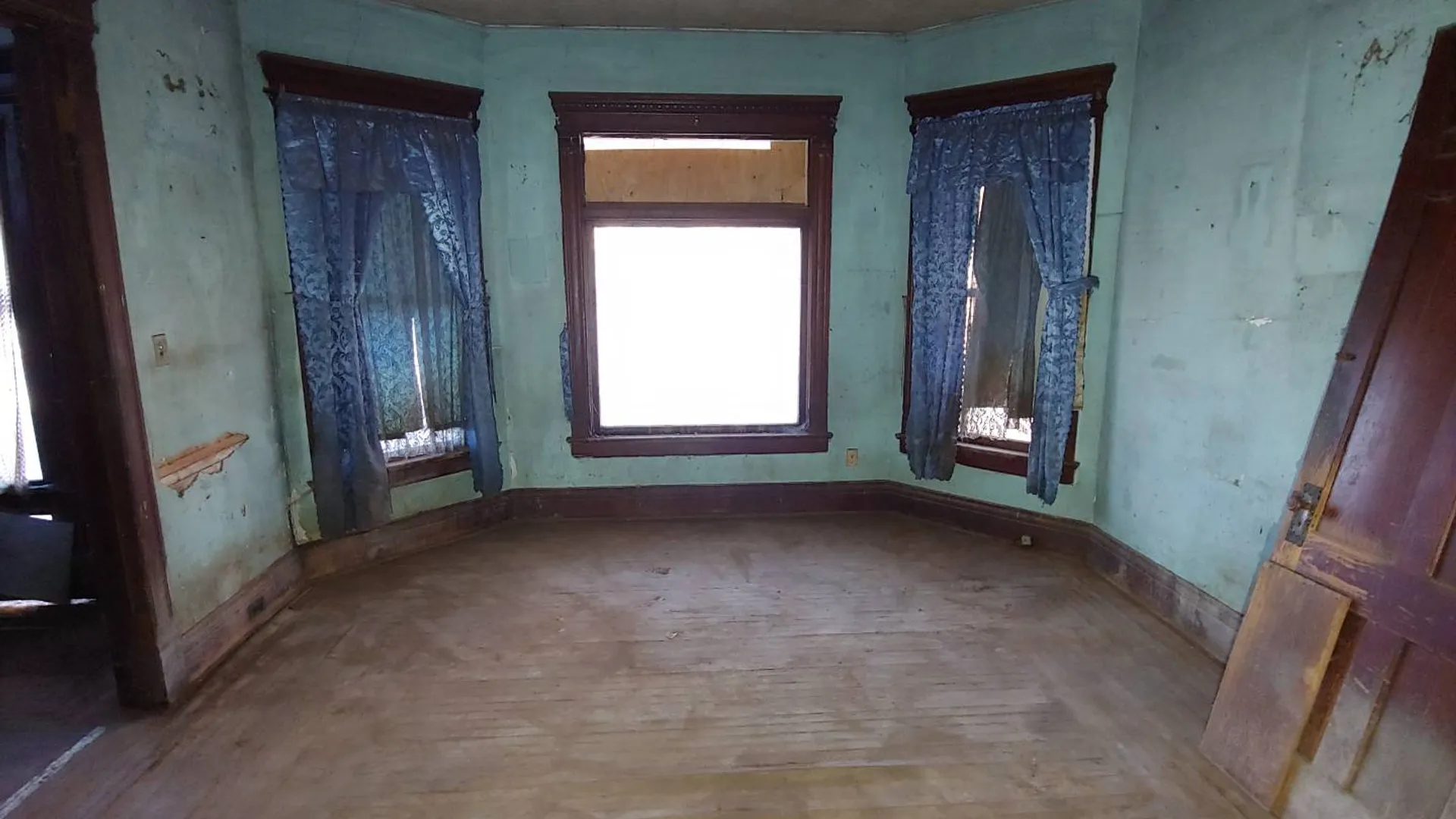 Property at 121 Borden Ave, Syracuse, NY 13205 19