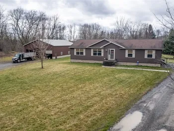 Property at 8113 Grant Avenue Road, Sennett, NY 13166