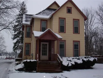 461 High Street, Lockport City, NY 14094