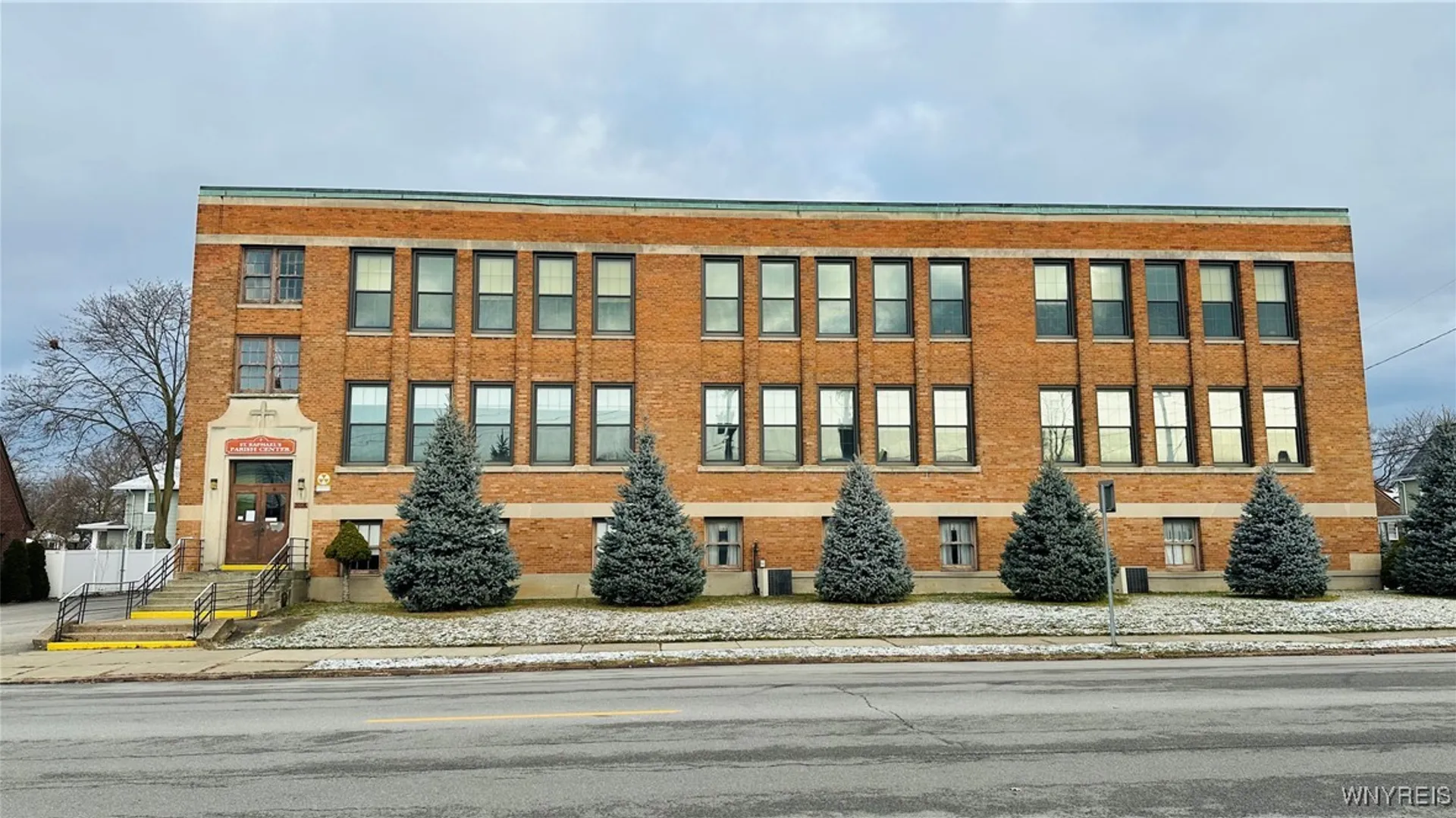 Property at 1018 College Avenue, Niagara Falls, NY 14305 2