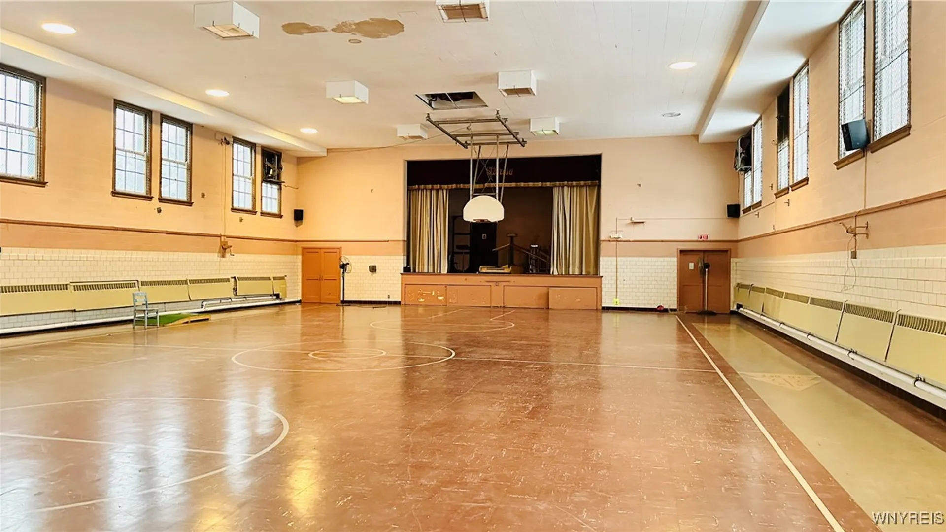 Property at 1018 College Avenue, Niagara Falls, NY 14305 31