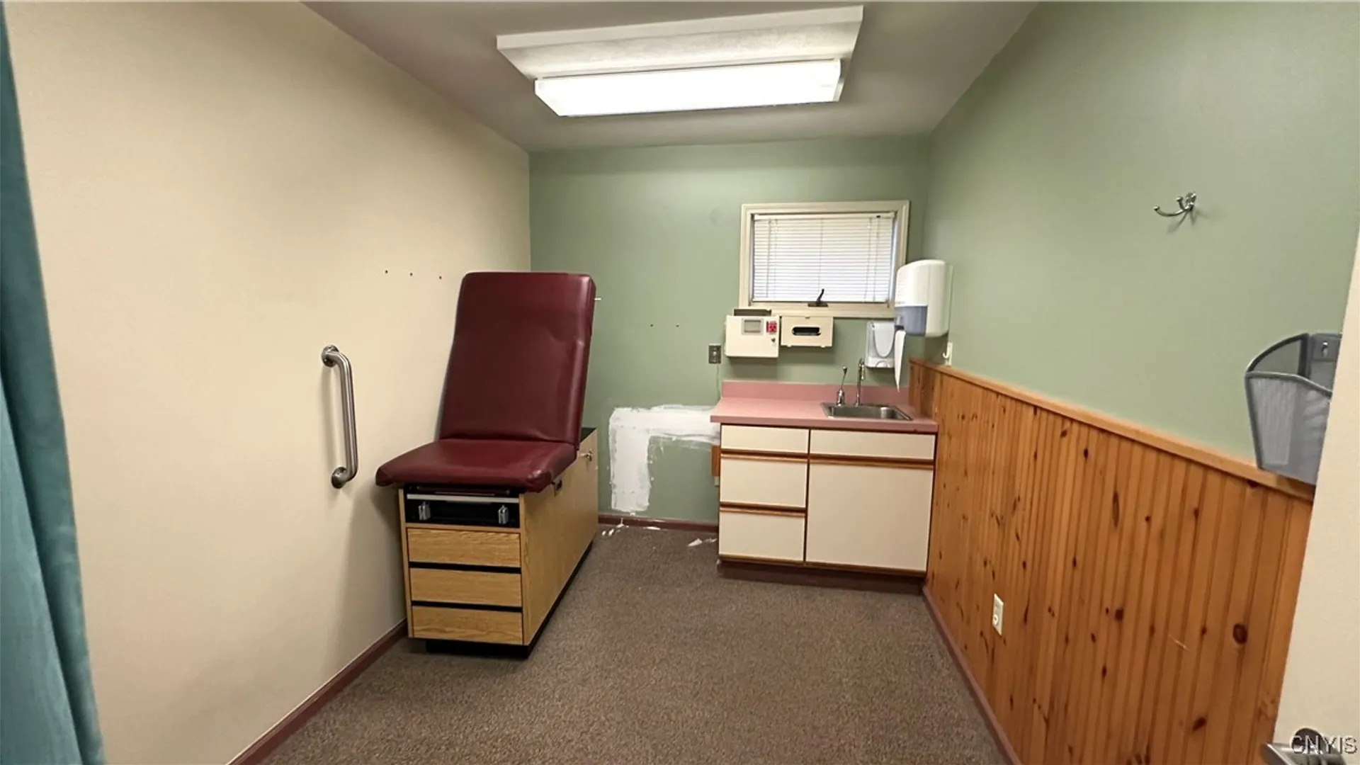 Property at 14 Kennedy Parkway, Cortland, NY 13045 13