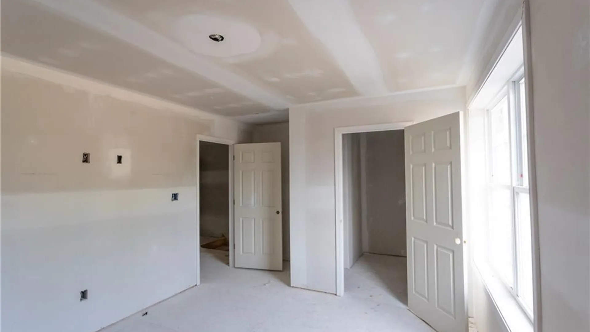 Property at 8979 Iroquois Street, Evans, NY 14006 4