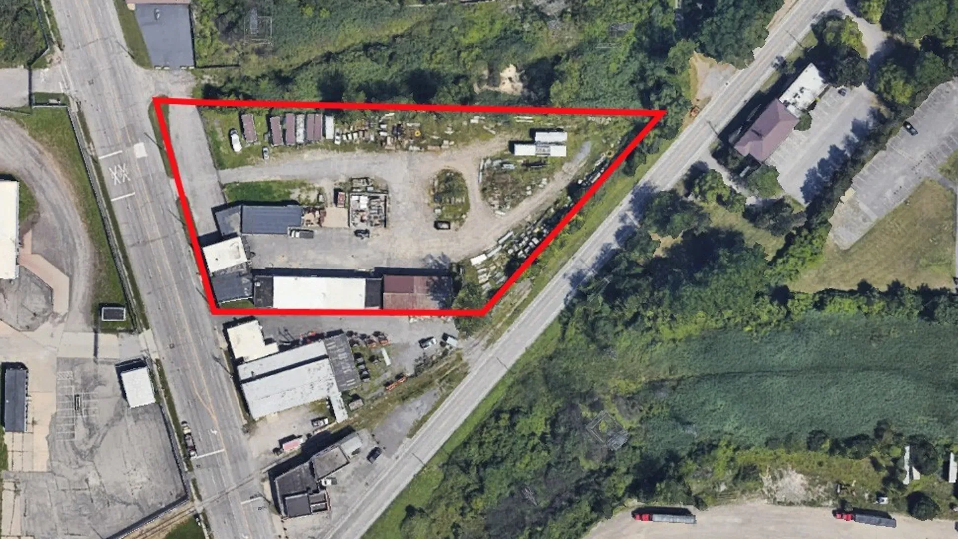 Property at 3925 Hyde Park Boulevard, Niagara, NY 14305 2