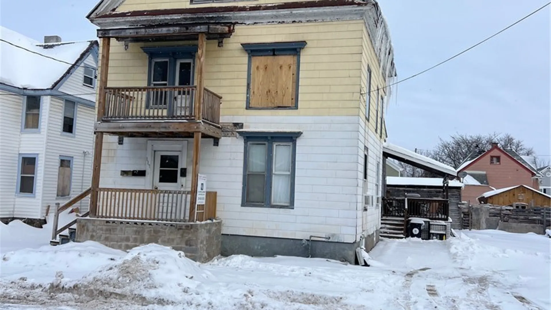 Property at 117 Harding Place, Utica, NY 13501 2