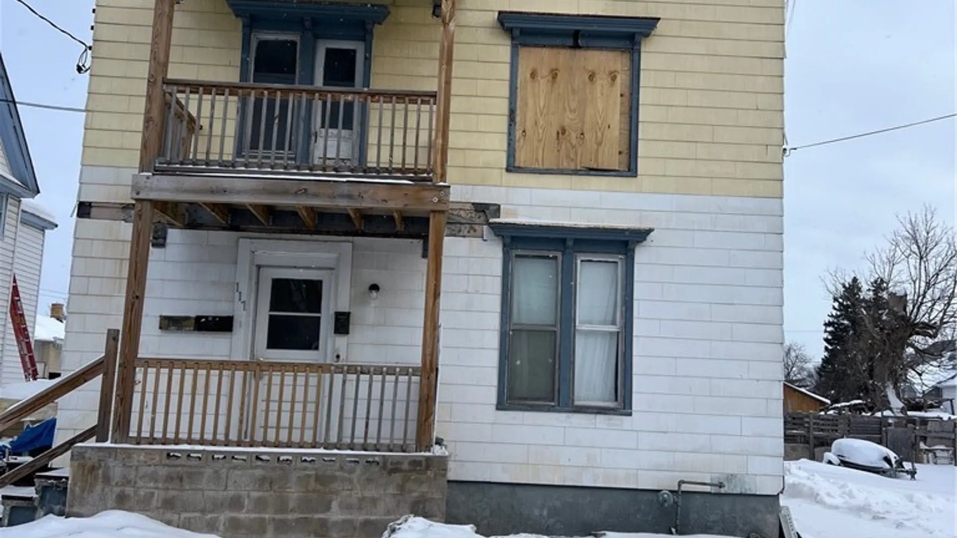 Property at 117 Harding Place, Utica, NY 13501 4