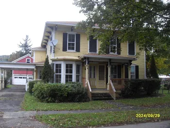 Property at 14 Ave, Avoca, NY 14809