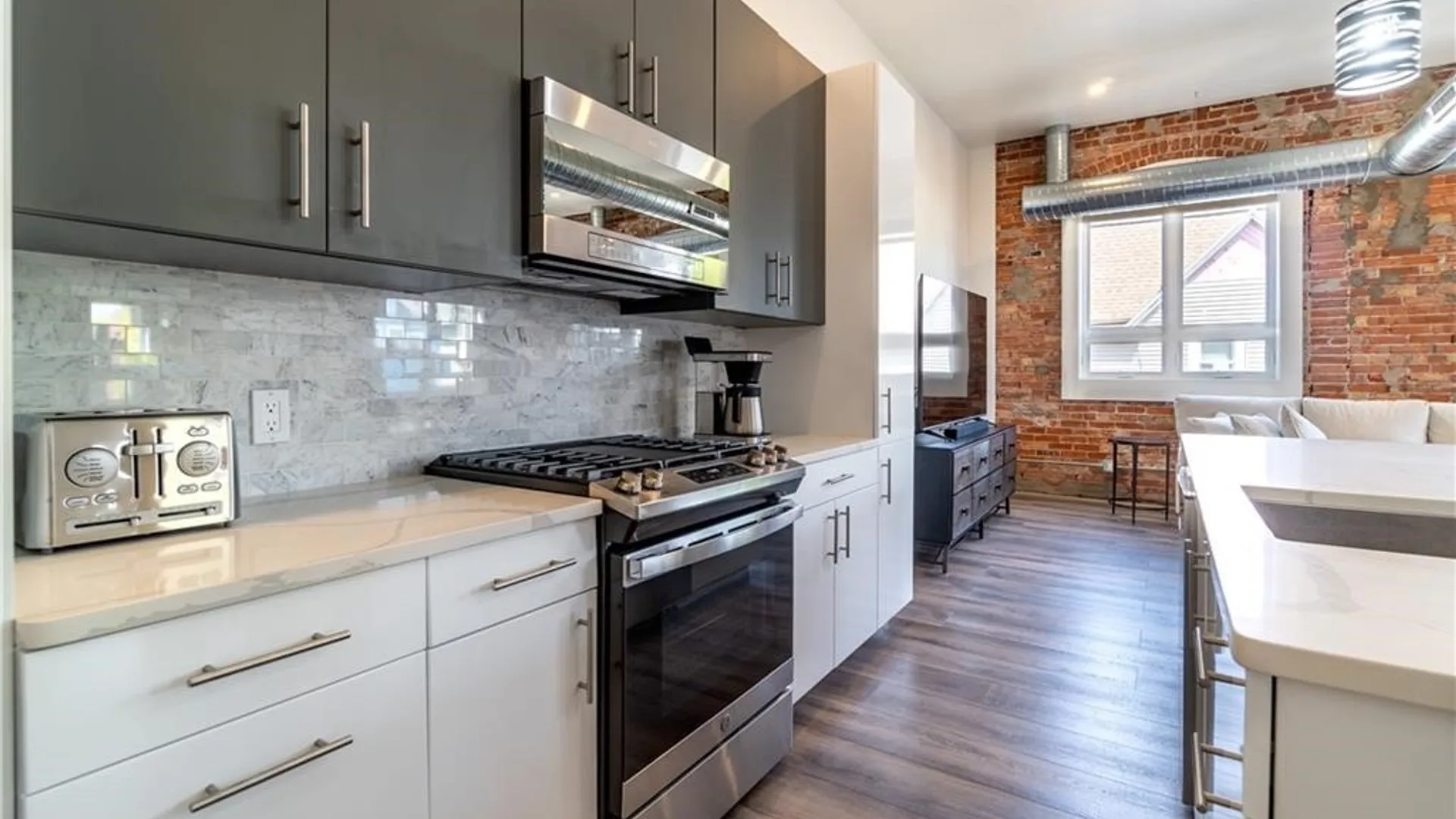 Property at 340 Bird Avenue, Buffalo, NY 14213 12