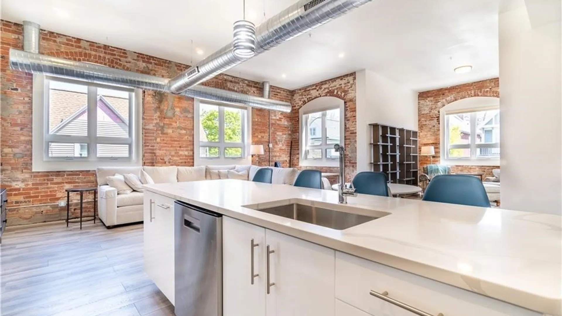 Property at 340 Bird Avenue, Buffalo, NY 14213 13