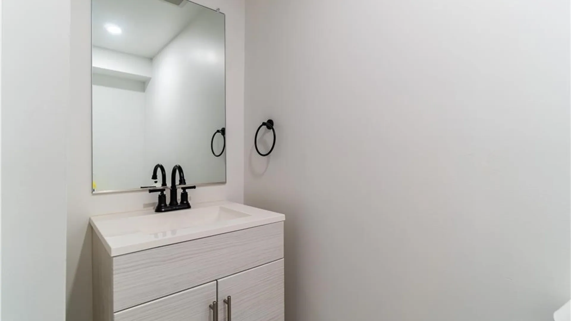 Property at 340 Bird Avenue, Buffalo, NY 14213 16