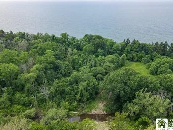 Route 5, Sheridan, NY 14136