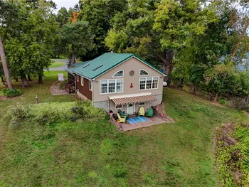 Property at 14321 Roosevelt Highway, Carlton, NY 14571