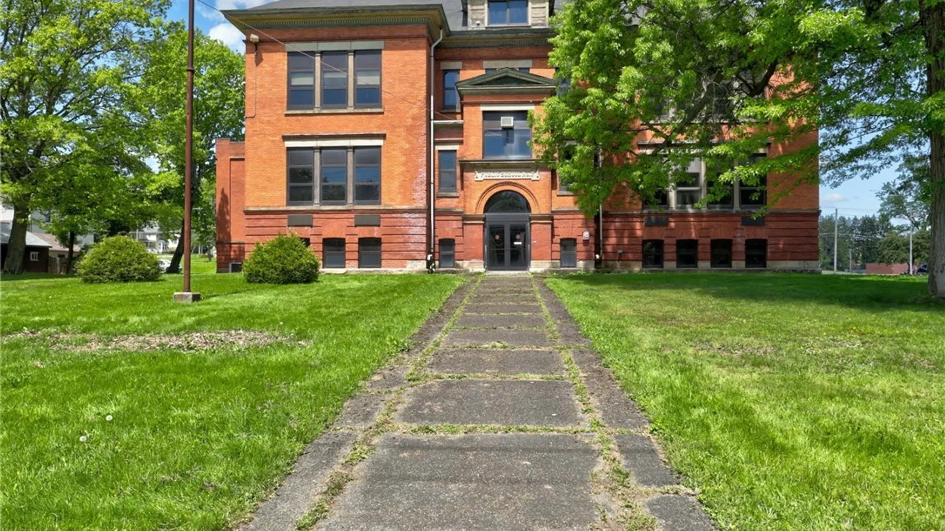 Property at 1101 2nd Street, Jamestown, NY 14701 17