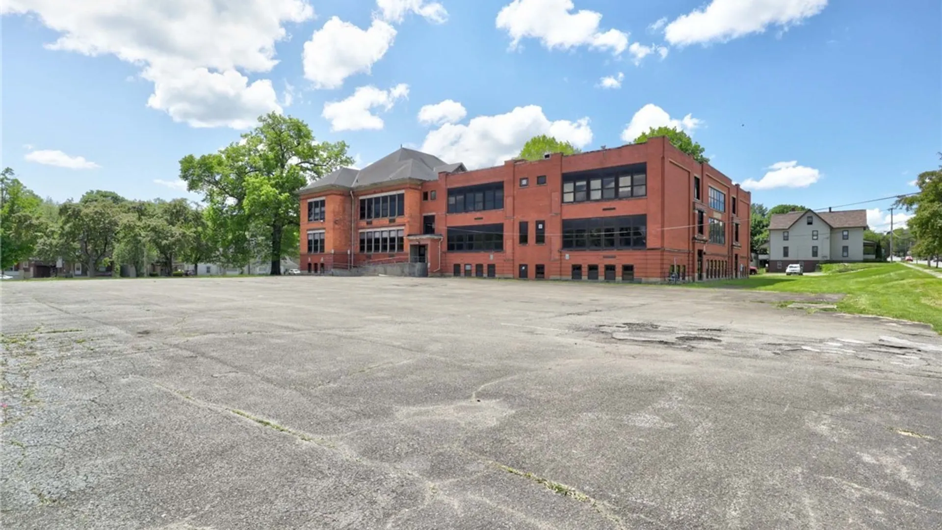 Property at 1101 2nd Street, Jamestown, NY 14701 42