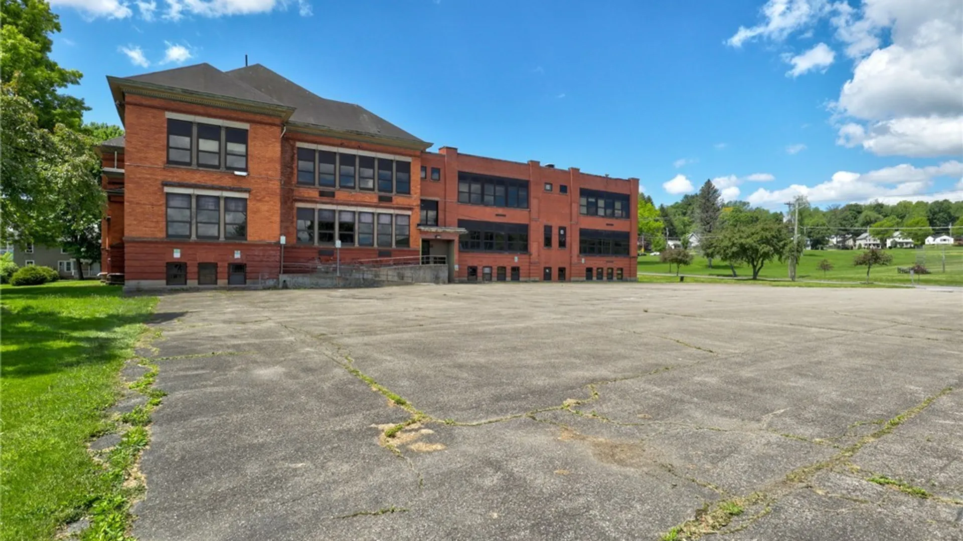 Property at 1101 2nd Street, Jamestown, NY 14701 7