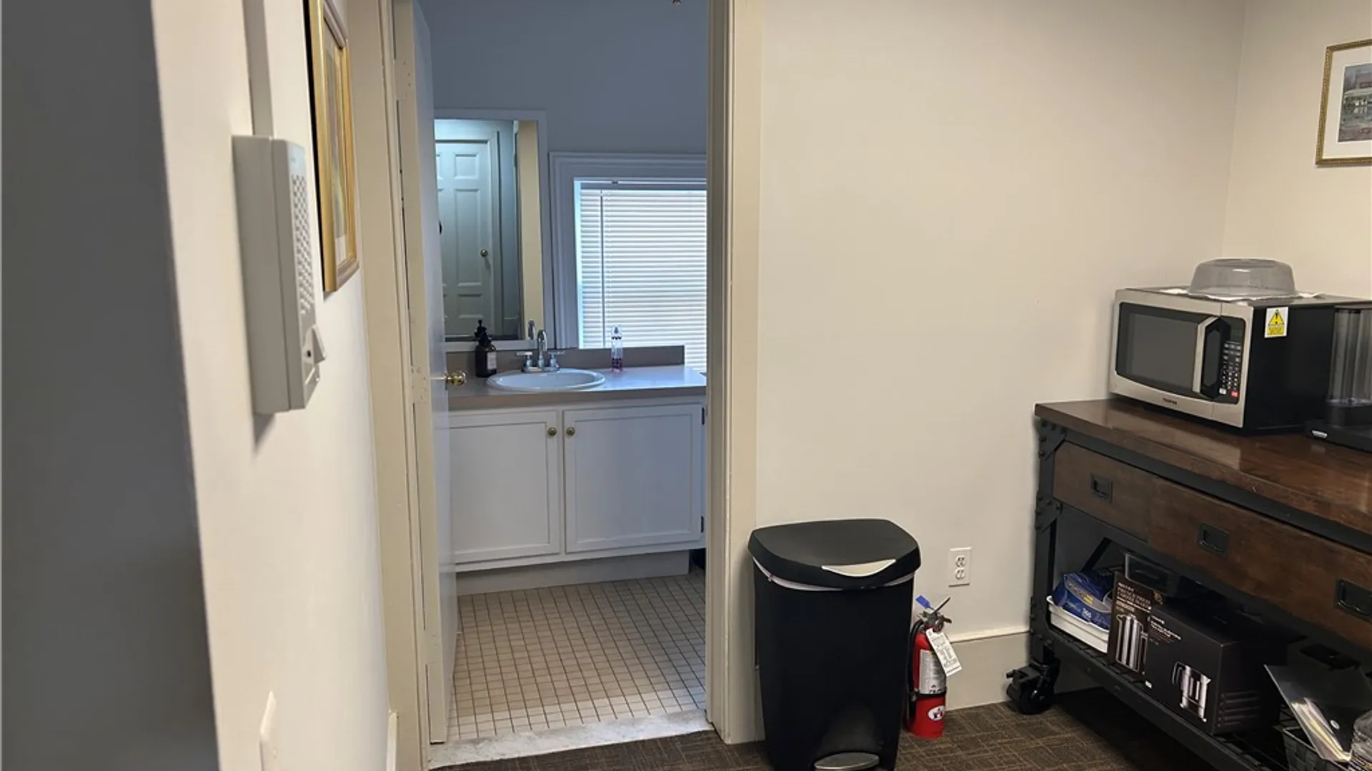 Property at 129-133 Fitzhugh Street, Rochester, NY 14608 6