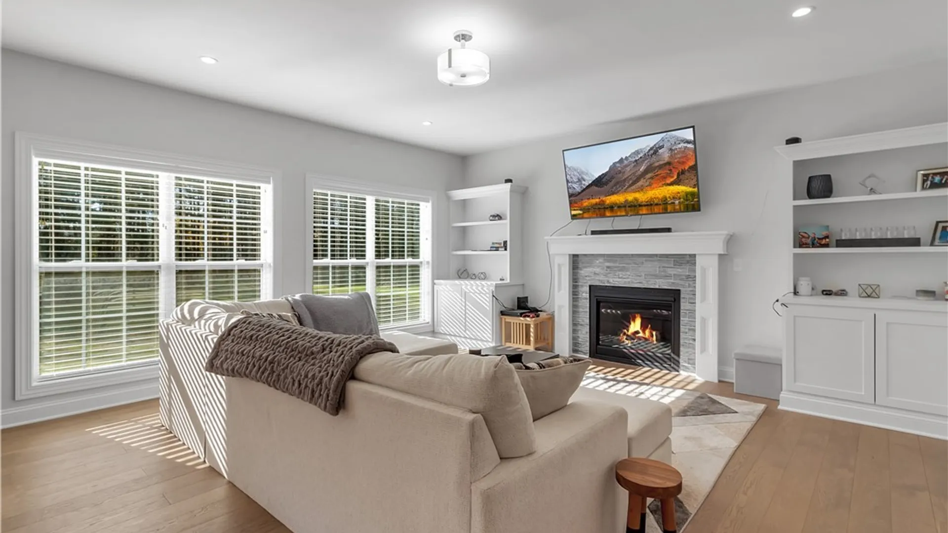 Property at 845 Casey Road, Amherst, NY 14051 2