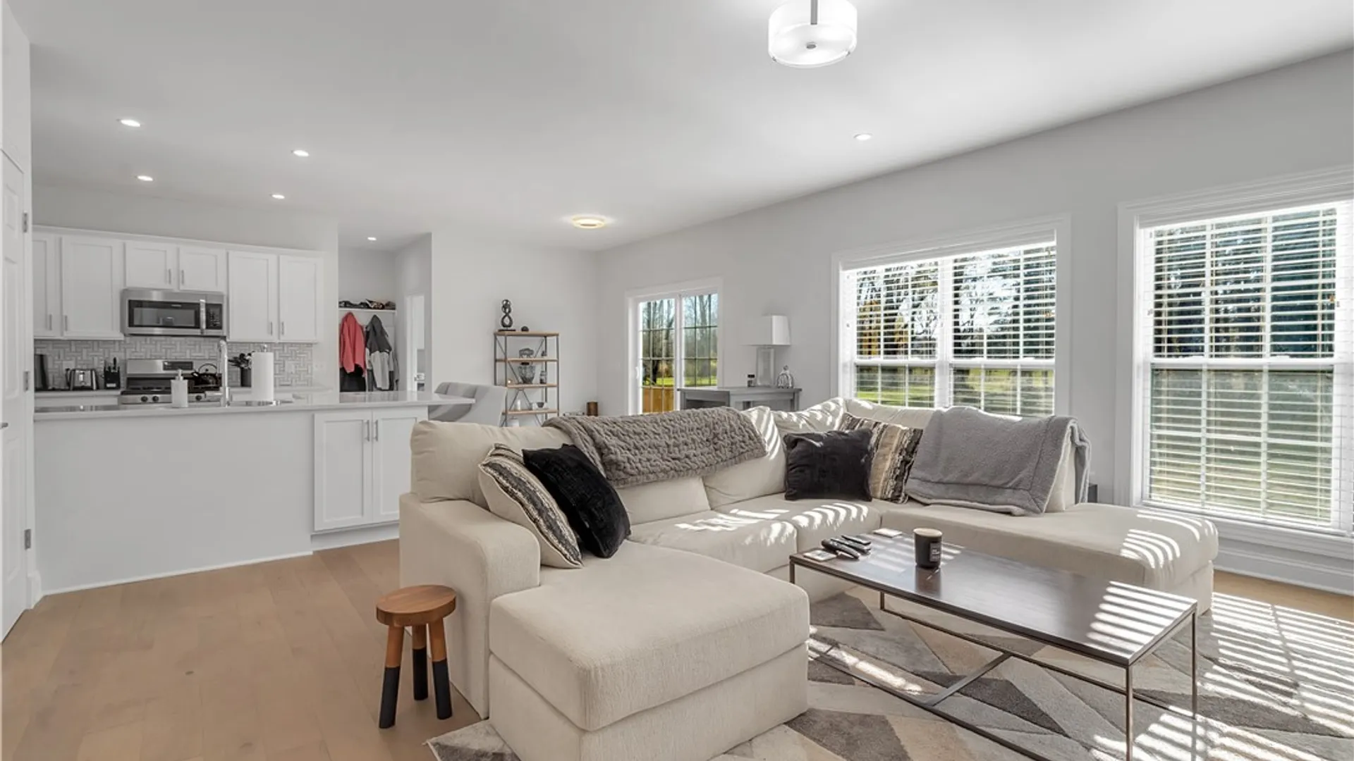 Property at 845 Casey Road, Amherst, NY 14051 3