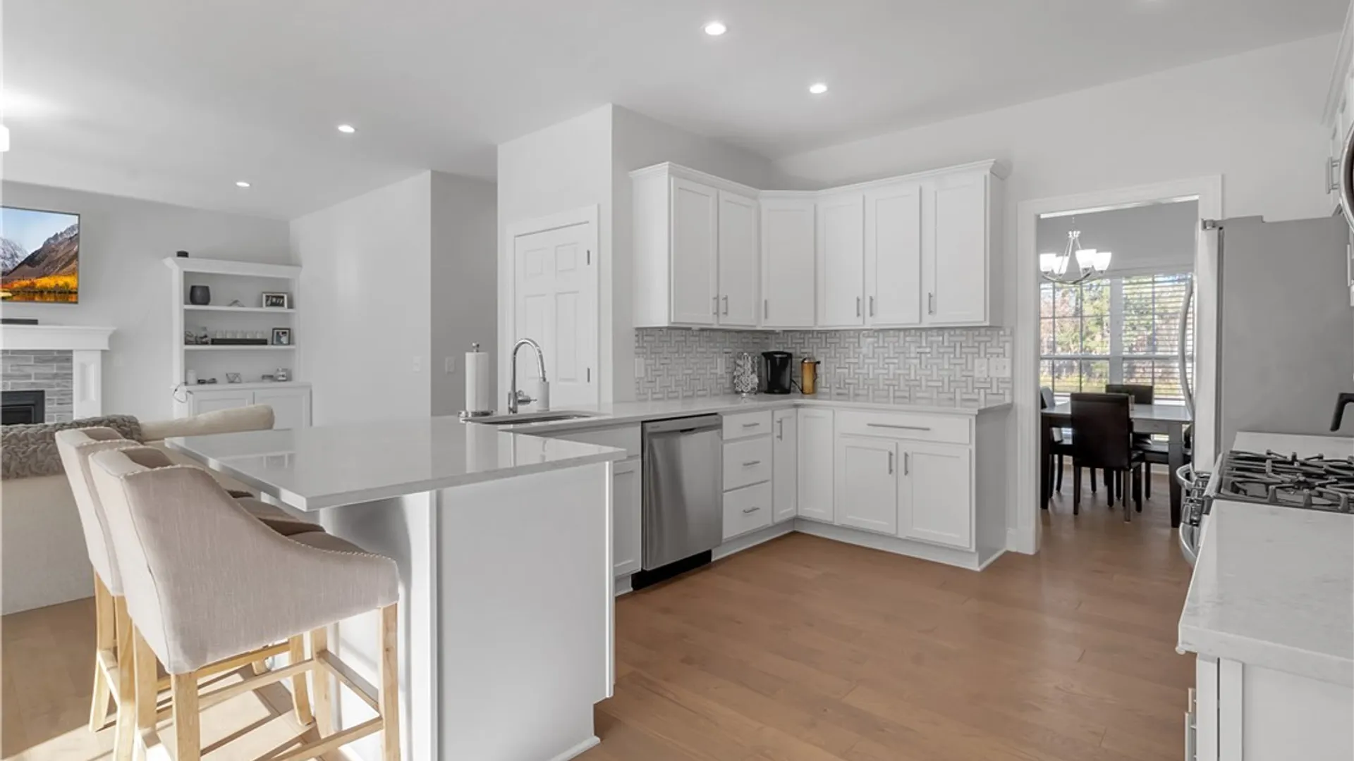 Property at 845 Casey Road, Amherst, NY 14051 4