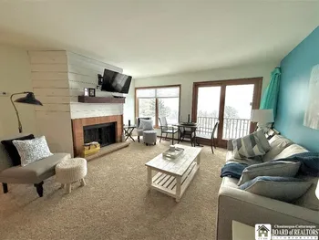 Property at 42 Oneida Dr Bld E, Chautauqua, NY 14728