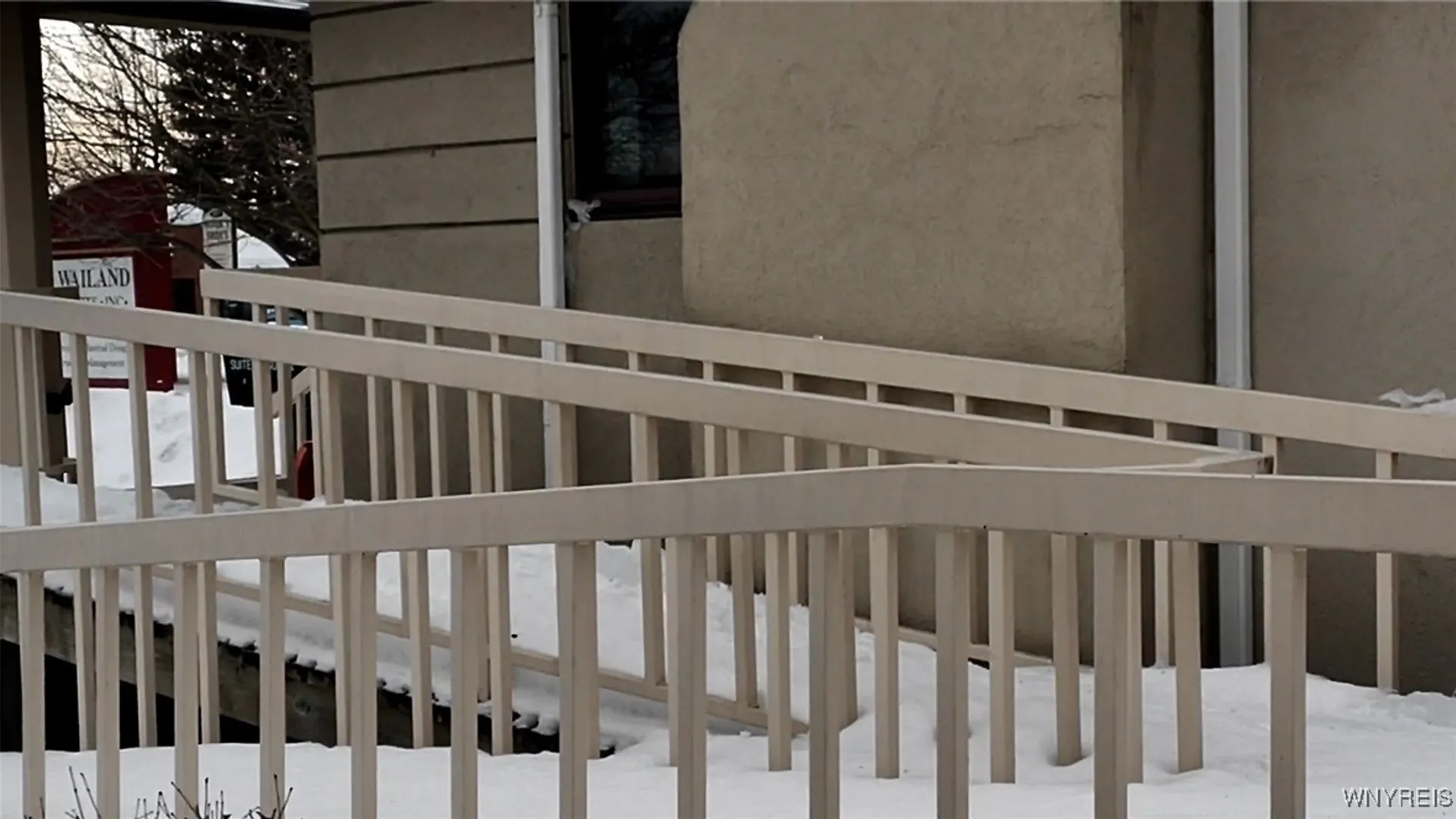Property at 3922 Seneca Street, West Seneca, NY 14224 4