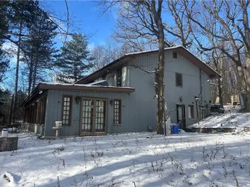 Property at 1890 Warren Road, Middlesex, NY 14507