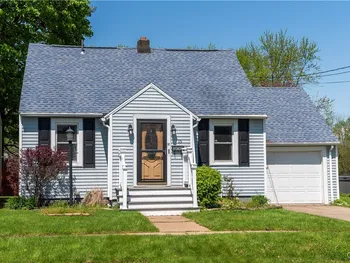 Property at 15 Bayliss Avenue, Whitestown, NY 13495
