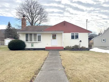 Property at 32 Chestnut Street, Canisteo, NY 14823