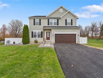 Property at 113 Big Bend Way, Camillus, NY 13164