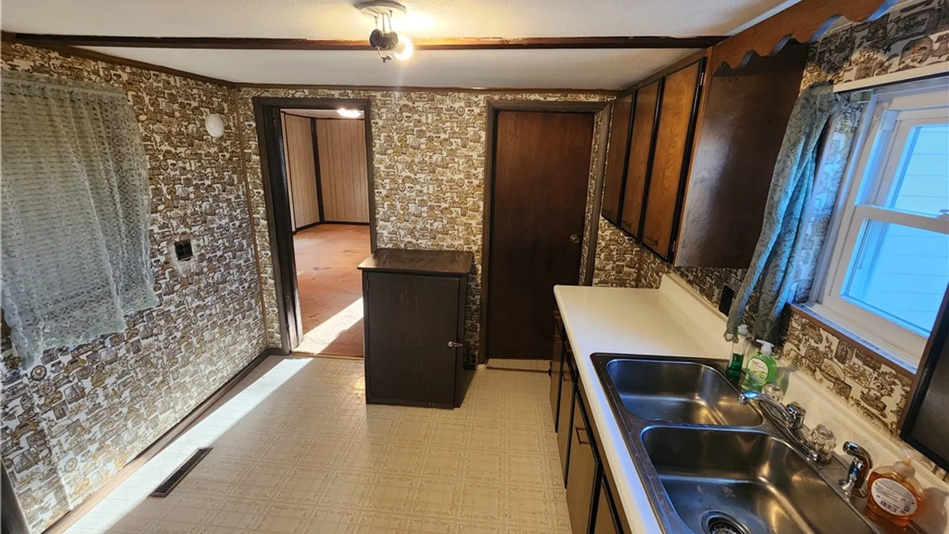 Property at 12 Prospect Street, Mt Morris, NY 14510 15