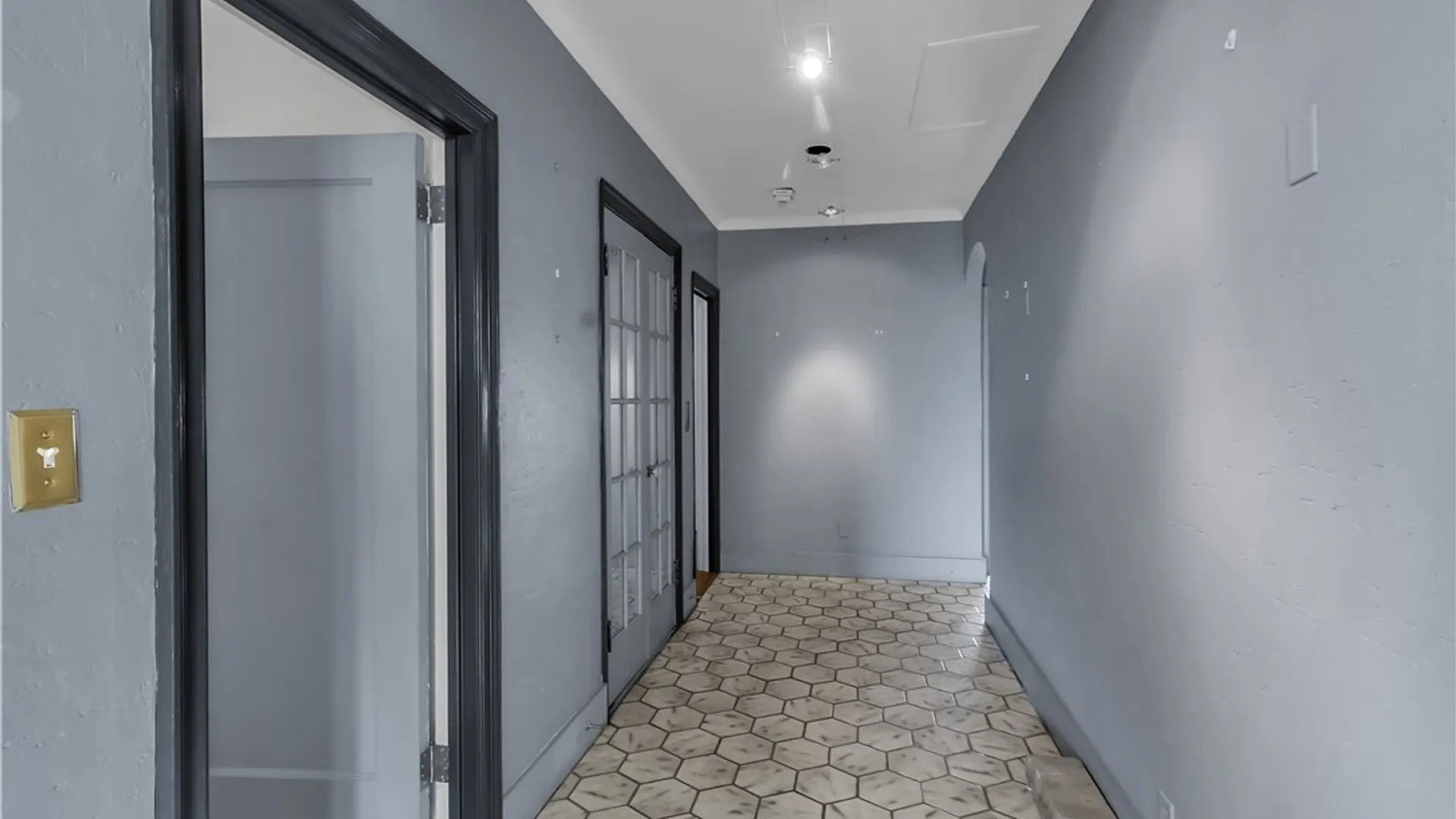 Property at 83 Bryant Street, Buffalo, NY 14209 8