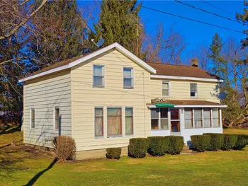 Property at 11021 County Route 92, Wayland, NY 14572