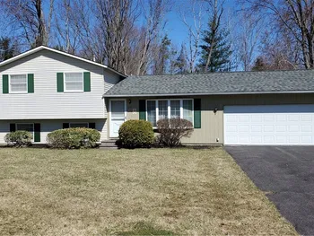 Property at 108 Weaverdale Lane, Manlius, NY 13116