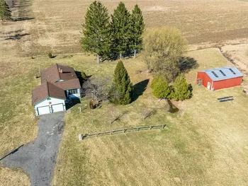 Property at 4490 Shortsville Rd, Farmington, NY 14548