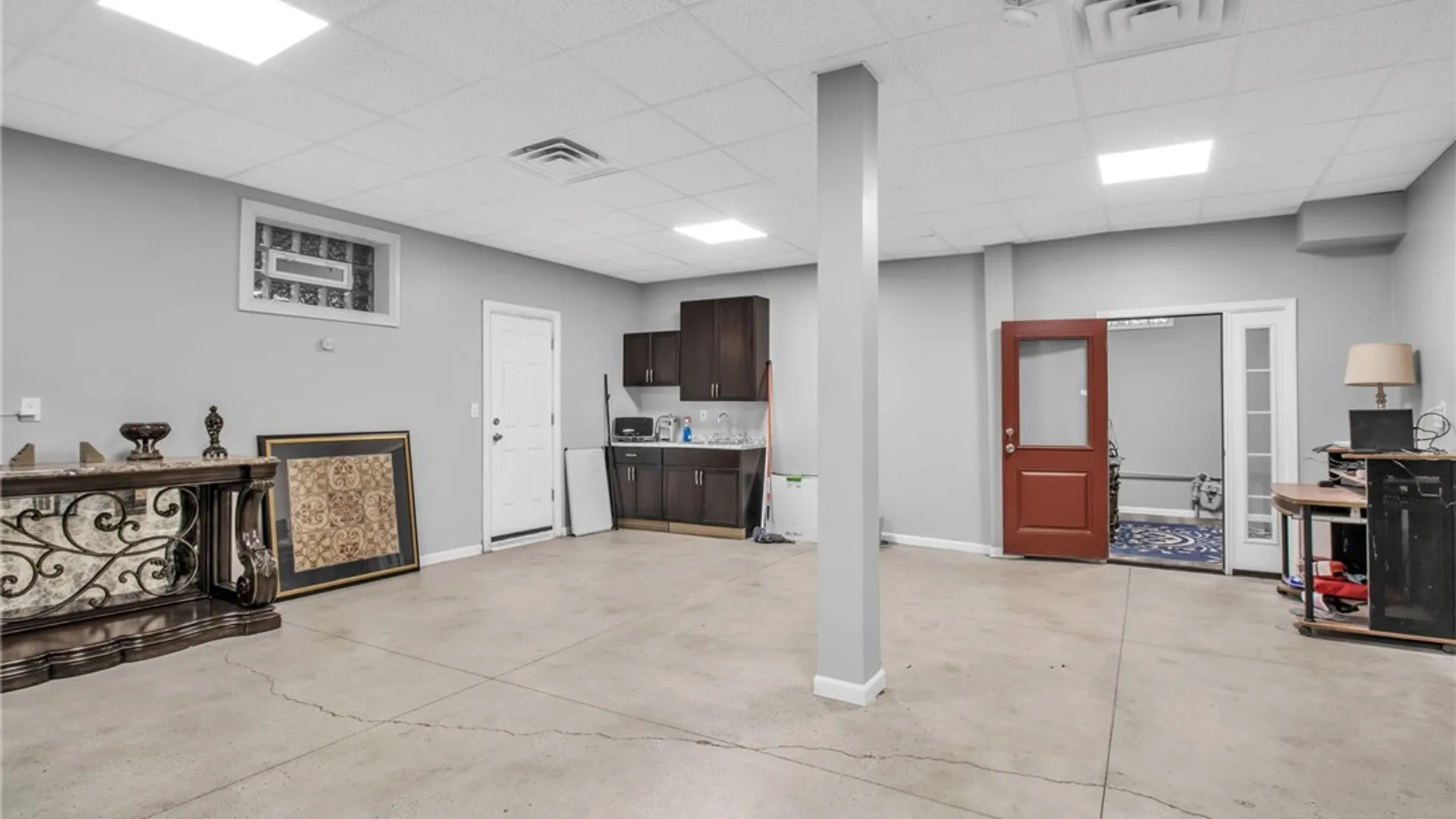 Property at 98 Rhode Island Street, Buffalo, NY 14213 8