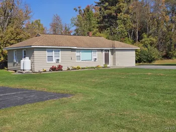 Property at 7377 US-20, Sangerfield, NY 13480