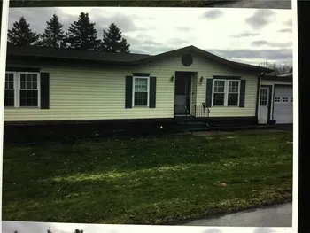 Property at 11 Hilltop Drive, Bergen, NY 14416