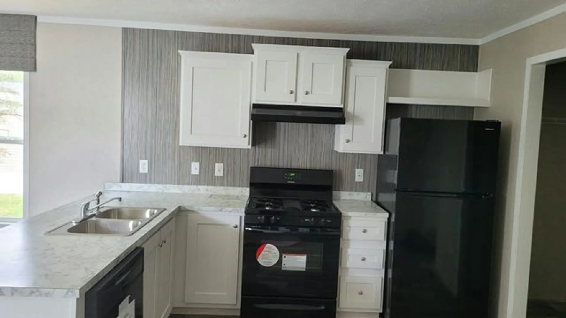 Property at 179 QUARRY HILL ESTATES, Akron, NY 14001 3