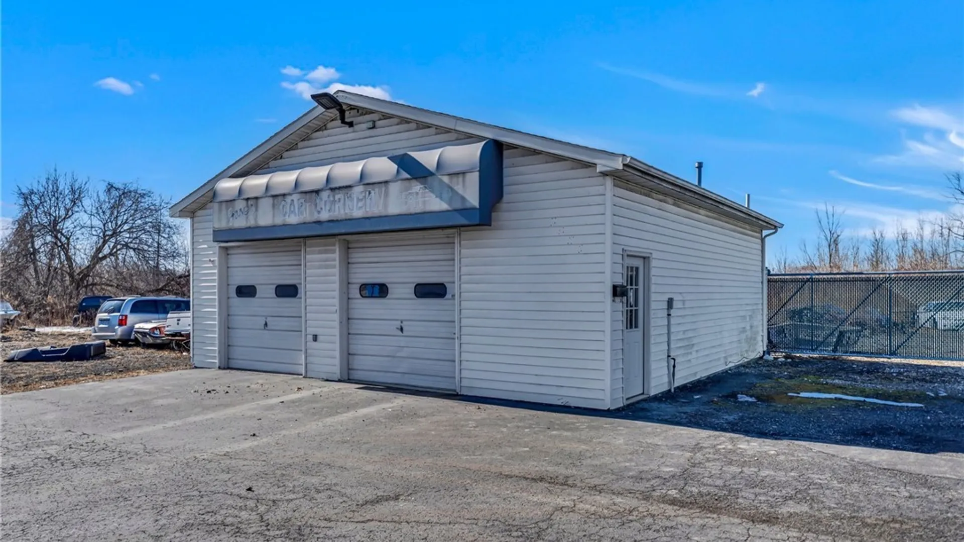 Property at 3628.5 Military Road, Niagara, NY 14305 3