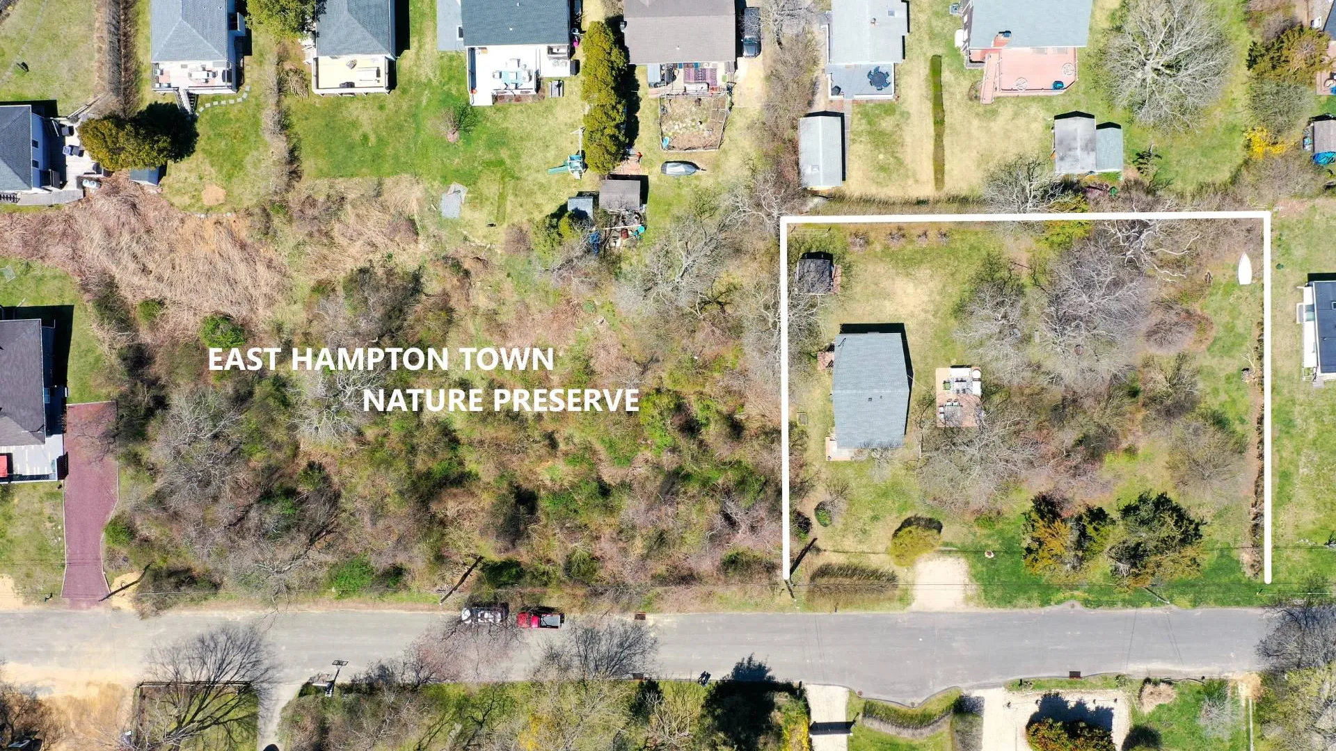 Property at 20 Duval Place, Montauk, NY 11954 6