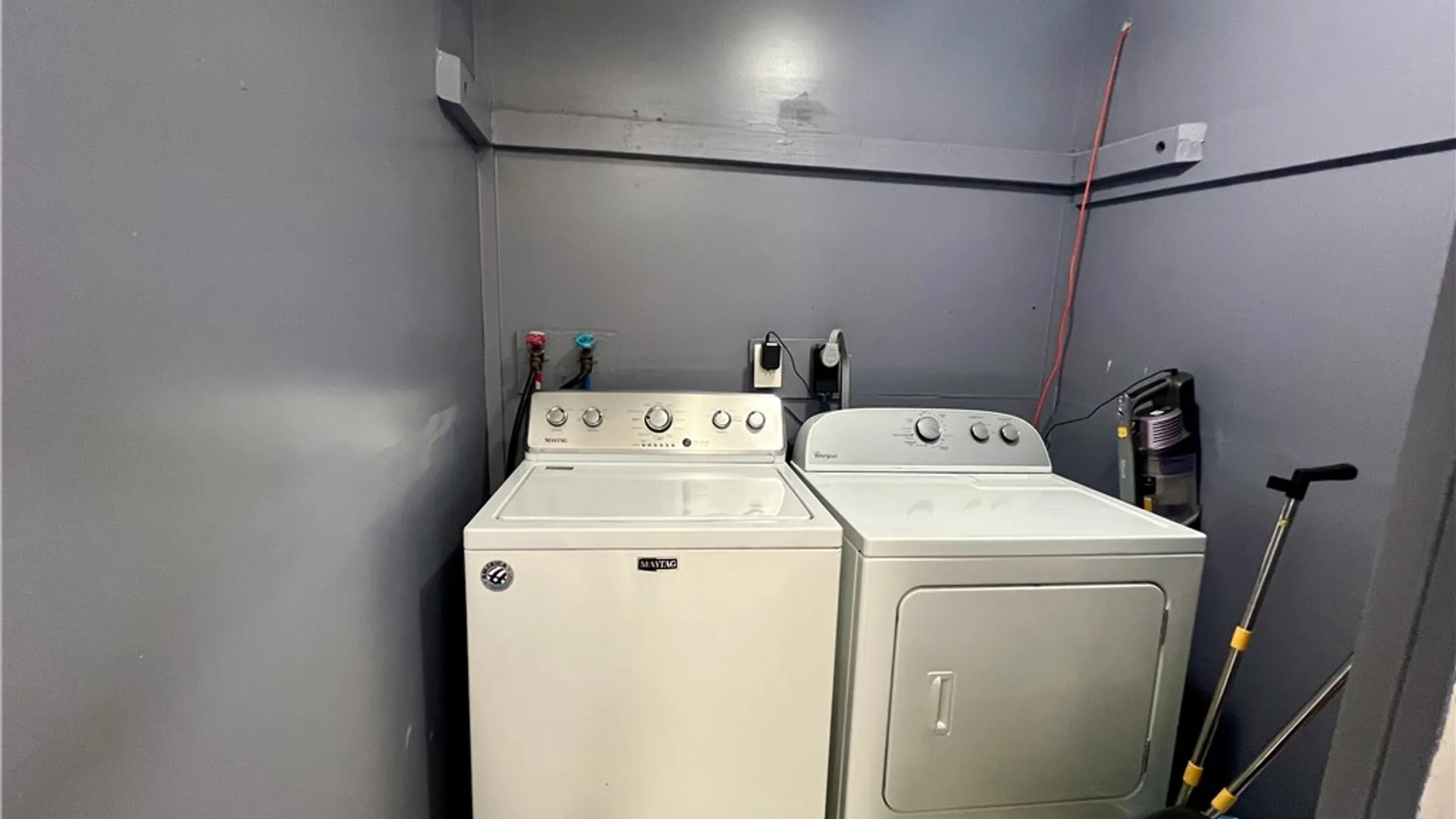 Property at 308 Brooks Ave, Rochester, NY 14619 21