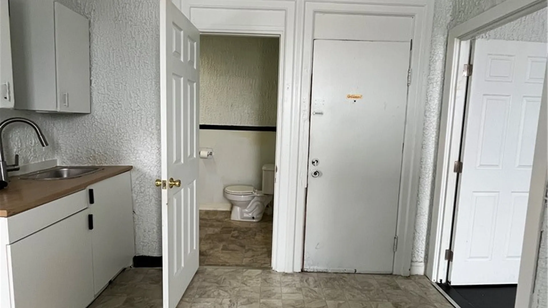 Property at 218 2nd Street, Jamestown, NY 14701 15
