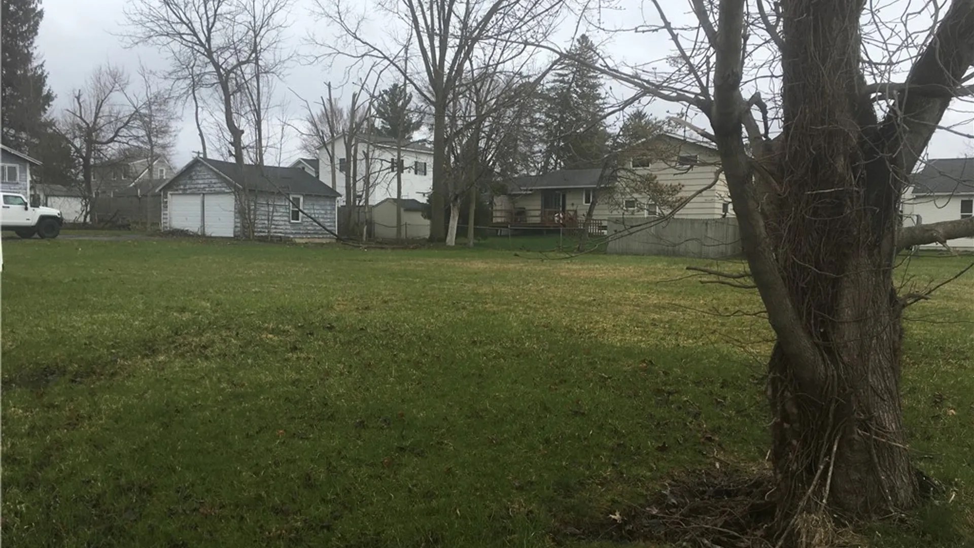 Property at 8882 Michigan Avenue, Cicero, NY 13039 3