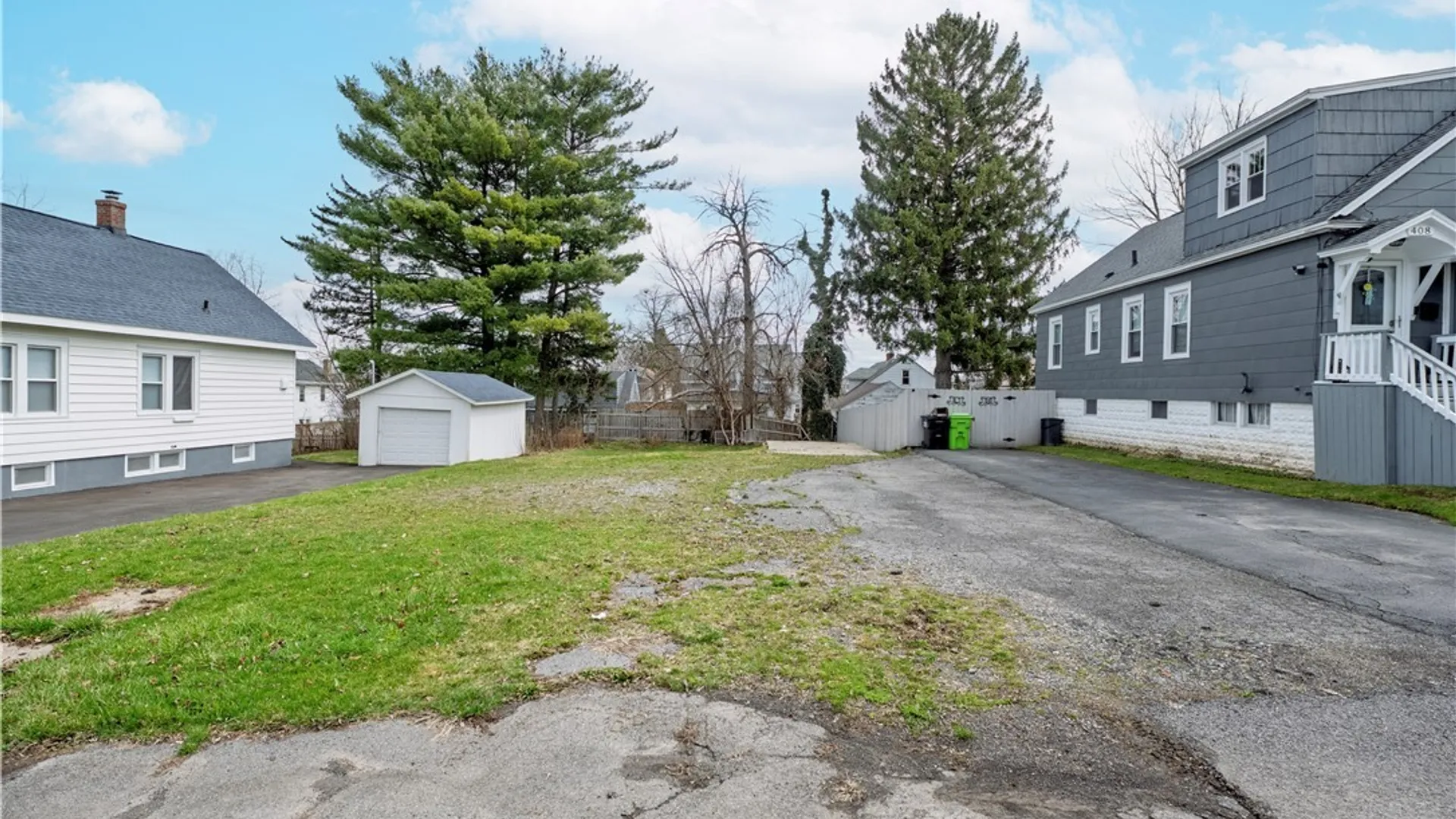 Property at 410 Kenwick Drive, Salina, NY 13208 4