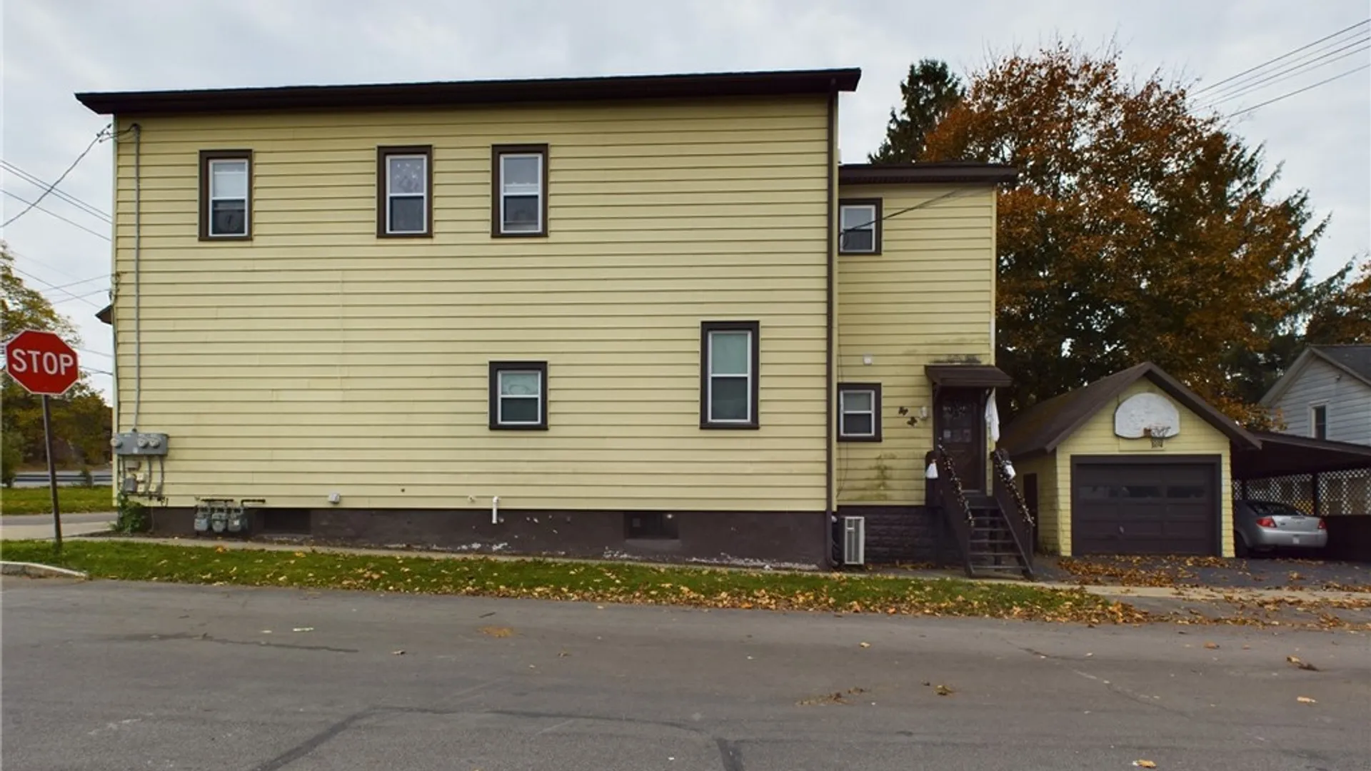 Property at 159 Washington Street, Auburn, NY 13021 2