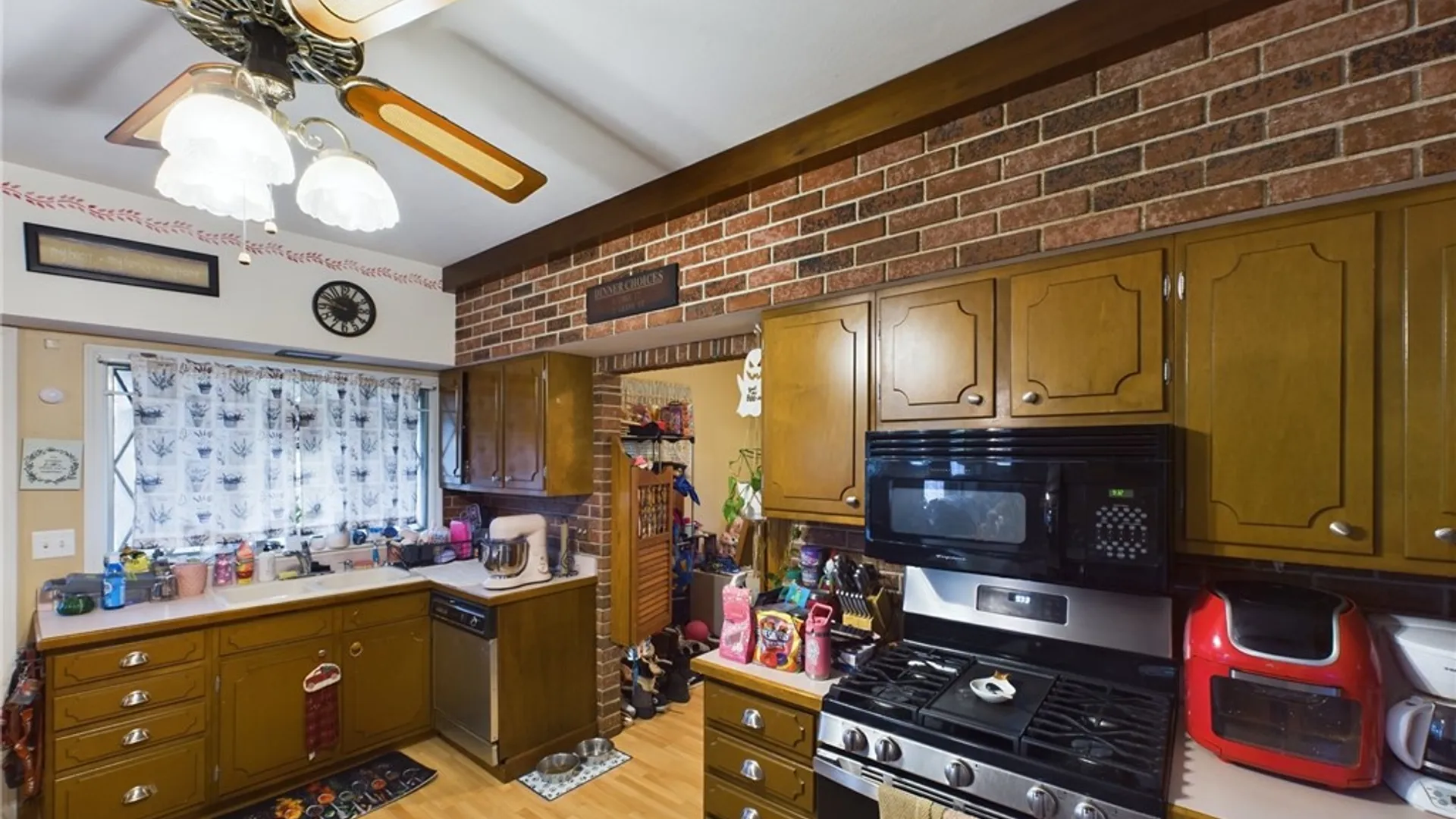 Property at 159 Washington Street, Auburn, NY 13021 6