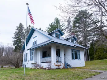Property at 19 Spofford Avenue, Manheim, NY 13329