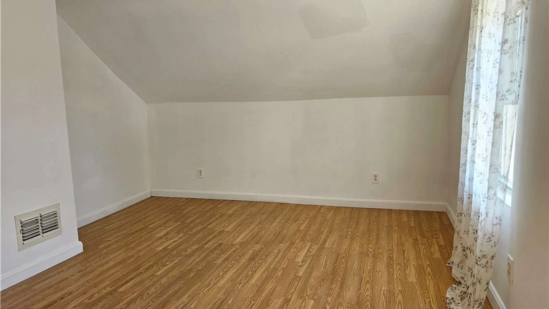 Property at 1567 West Street, Utica, NY 13501 27